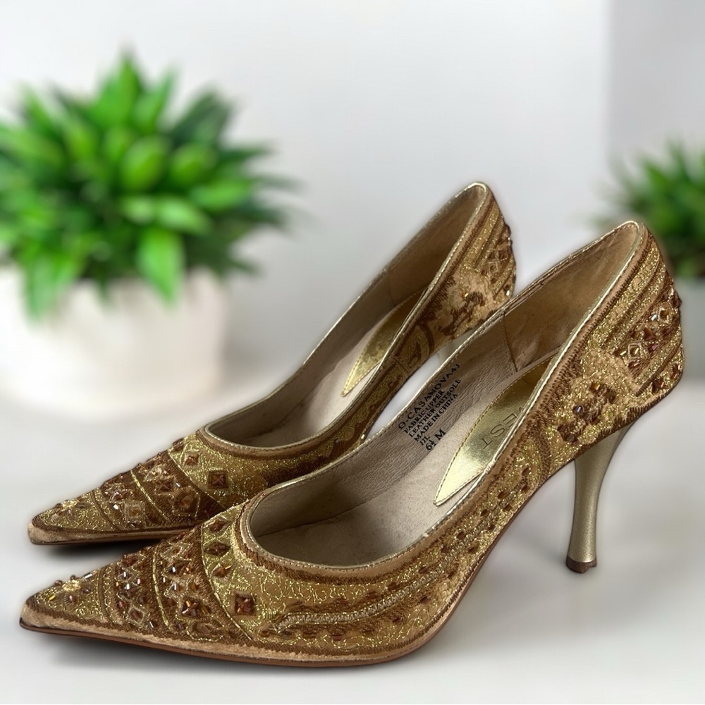 Nine West Gold Accent Beaded Embellished Casanova Leather Fabric Heels Size 6.5